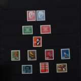 Sehr umfangreiche Briefmarkensammlung best. aus: 2… - Foto 4