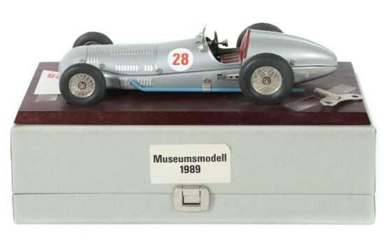 Mercedes-Benz Märklin, Museumsmodell 1097, M: 1:16… - photo 2