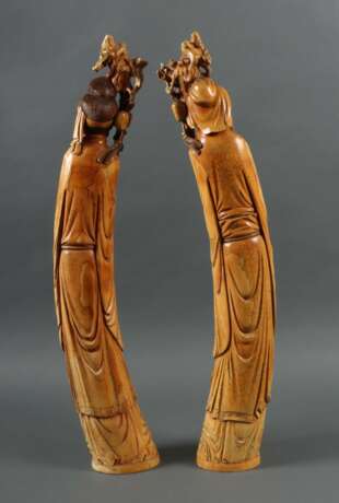 Großes Figurenpaar China, wohl 18. Jh., Elfenbein/… - Foto 4