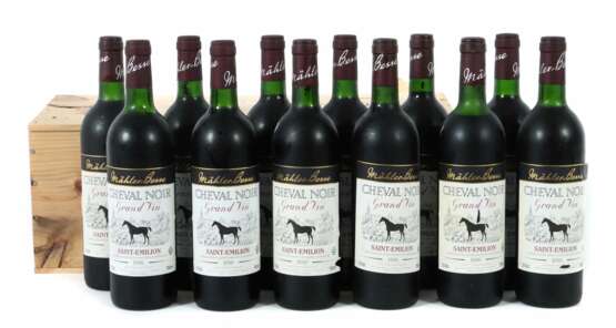 12 Flaschen Cheval Noir Saint-Emilion, Grand Vin,… - фото 1