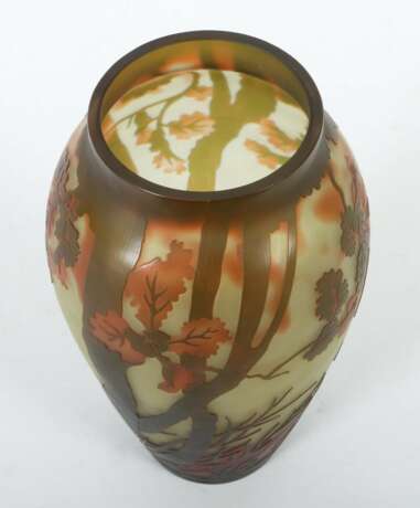 Vase mit Vogeldekor 20. Jh., hellgelb eingefärbtes… - Foto 4