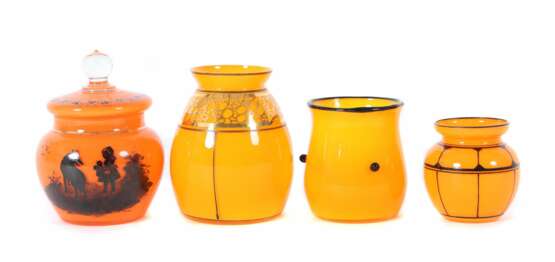 4 orangefarbene Vasen 20. Jh., jeweils orangefarbe… - Foto 1