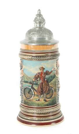 Radfahrerkrug mit Spruchbändern um 1900, Steinzeug… - фото 1