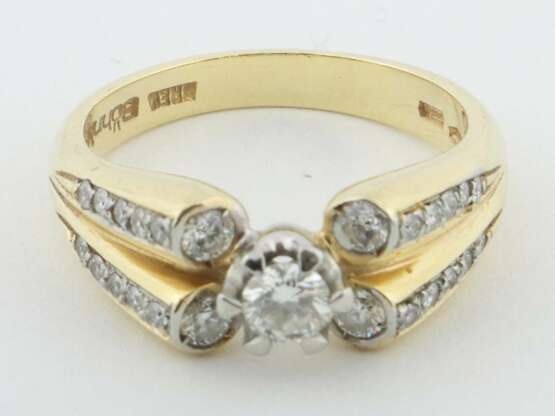 Brillantring Juwelier Söhnle, Wimsheim, Gelbgold 7… - photo 2