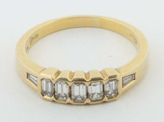 Diamantring Italien, Gelbgold 750, flache Ringschi… - photo 2