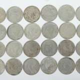 Sammlung von 24 Reichsmark-Münzen Silber, ca. 190… - фото 1