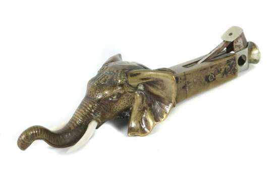 Elefant als Zigarrenschneider Wiener Bronze, um 19… - photo 1