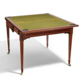 MAHOGANY AND BOXWOOD ROULETTE TABLE "THE KING'S TABLE" FOR SIR HIRAM MAXIM - photo 2