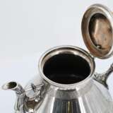 SILVER COFFEE AND TEA SERVICE IN ORIENTAL STYLE - Foto 13