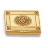 GOLD BOX WITH FLORAL DECOR - photo 2