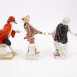 TEN LARGE PORCELAIN FIGURINES OF THE 'COMMEDIA DELL'ARTE' - photo 14