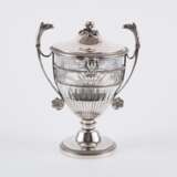 FOOTED-SILVER SUGAR VESSEL WITH MASCARONS - photo 3