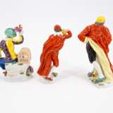 FOUR LARGE AND THREE SMALL PORCELAIN FIGURINES FROM THE COMMEDIA DELL'ARTE - photo 3