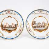 NINE PLATES AND THREE BOWLS FROM THE 'STADHOUDER SERVICE' FOR WILLEM V - photo 4