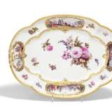 LARGE OVAL PORCELAIN PLATTER WITH WATTEAU SCENE AND FLOWER PAINTING - photo 1