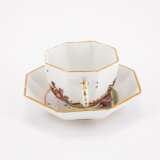 OCTAGONAL PORCELAIN CUP AND SAUCER WITH CHINOISERIES - фото 4