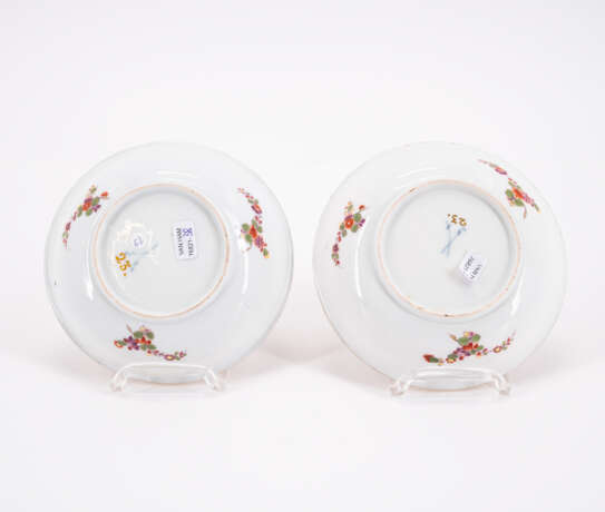 PAIR OF PORCELAIN TEA BOWLS AND SAUCERS WITH MERCHANT NAVY SCENES - Foto 8