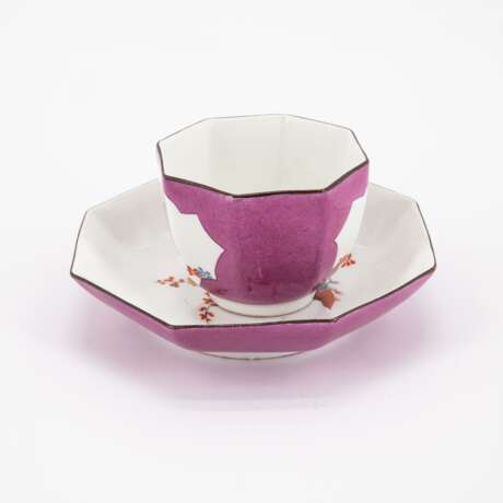 OCTAGONAL PORCELAIN CUP AND SAUCER WITH QUAIL DECOR AND PURPLE GROUND - photo 5