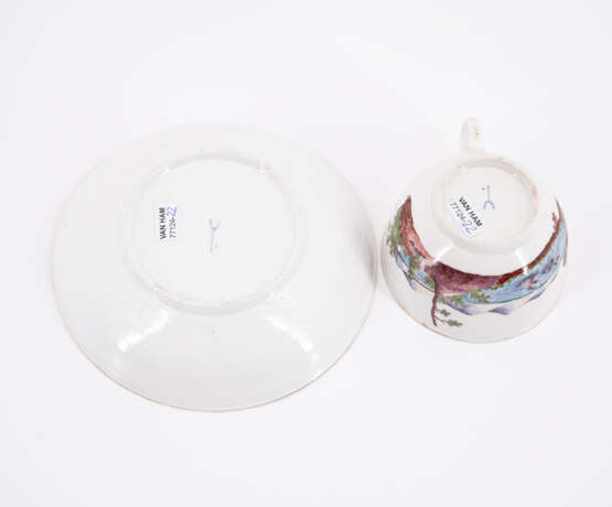 PORCELAIN COFFEE POT, THREE CUPS AND SAUCERS WITH HUNTING DECORS - photo 21