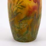 SMALL GLASS VASE WITH FLOWER DECOR - Foto 7