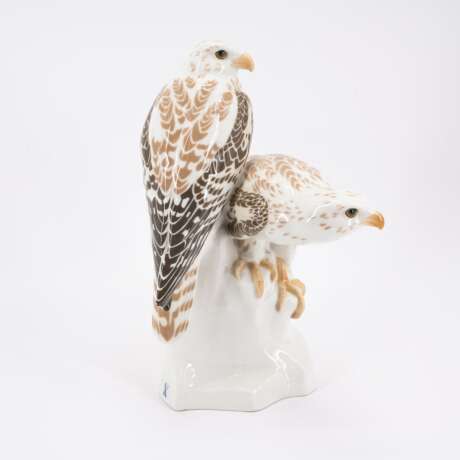 A PAIR OF PORCELAIN FALCONS ON A ROCK - photo 4