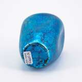 SMALL ELECTRIC-BLUE FAVRILE-GLASS VASE - photo 6