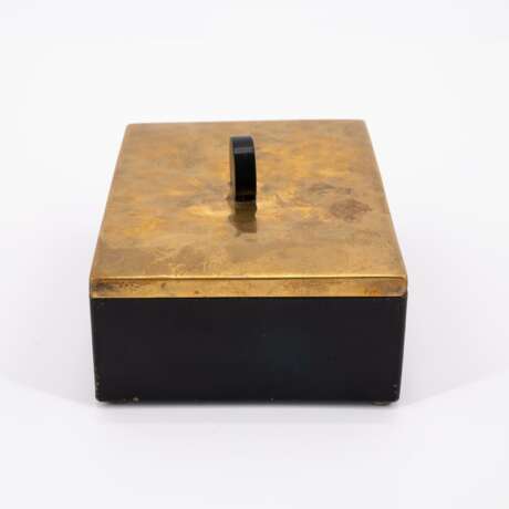 WOODEN AND BRASS CIGAR BOX - Foto 4