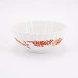 FLUTED PORCELAIN BOWL AND SMALL PORCELAIN FLACON DECOR RED DRAGON - photo 4