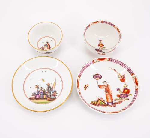 PORCELAIN TEA BOWL AND SMALL BOWL WITH SAUCERS AND CHINOISERIES - фото 5