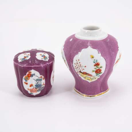 PORCELAIN TEA CADDY AND SMALL BOX WITH PURPLE GROUND AND KAKIEMON RESERVES - photo 4