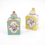 TWO PORCELAIN TEA CADDIES WITH GROUND AND FLOWER RESERVES - photo 1