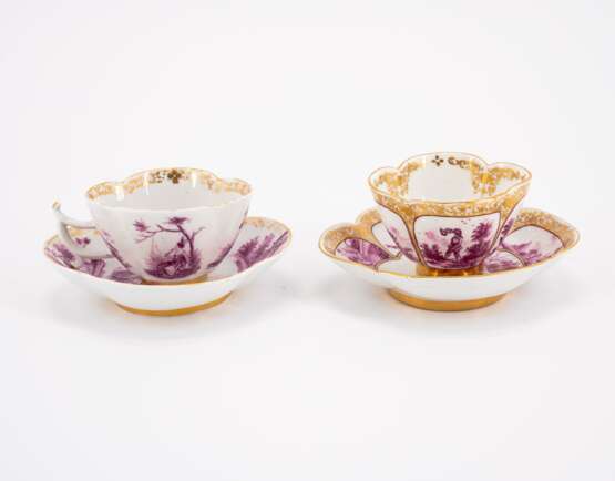 TWO PORCELAIN CUPS & SAUCERS WITH PURPLE PAINTING AND A CIGAR TUBE WITH GALLANT SCENES - фото 3