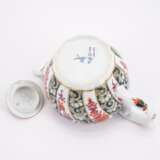 PORCELAIN TEA POT WITH STRIPED DECOR IN THE STYLE OF EAST ASIAN 'BROCADE WARE' - photo 5
