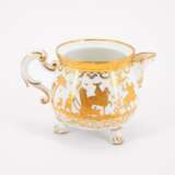 PORCELAIN CREAM JUG WITH GOLDEN CHINOISERIES - photo 3