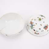 SMALL PORCELAIN TUREEN AND LID WITH CHI'I'LIN DECOR - Foto 5
