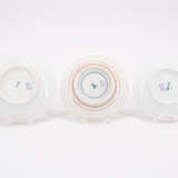 PORCELAIN CUP AND FOUR SAUCERS WITH ASIAN DECORS - photo 3