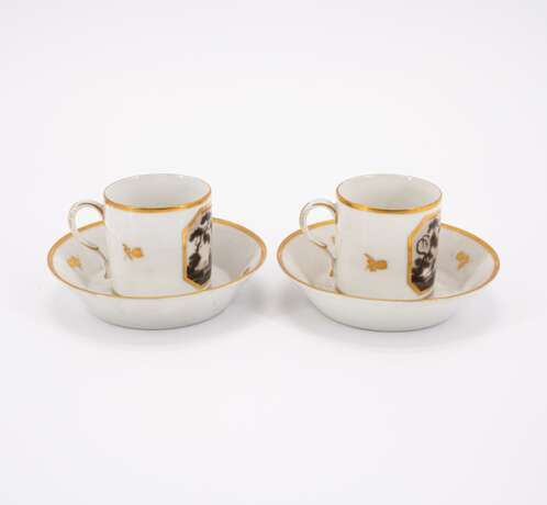 FIVE PORCELAIN CUPS AND SAUCERS AND A SMALL PORCELAIN TEA POT WITH BLACK LANDSCAPE PAINTINGS AND GOLDEN FRAME - фото 3