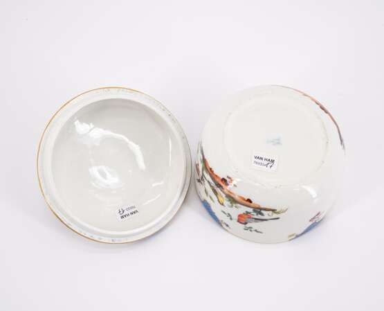 LARGE SUGAR BOWL, FOUR SMALLER, TWO LARGER CUPS WITH UT AND BIRD DECORS - фото 12
