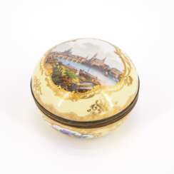 ROUND PORCELAIN BOX WITH HINGED LID AND VIEW OF DRESDEN