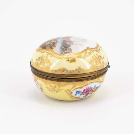 ROUND PORCELAIN BOX WITH HINGED LID AND VIEW OF DRESDEN - photo 2