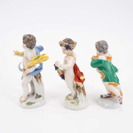 THREE CUPIDS AS ALLEGORIES OF THE SEASONS 'SUMMER', 'AUTUMN' AND 'WINTER' - photo 2