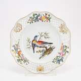 PLATE WITH FLORAL RELIEF, TRAY & PLATE WITH PIERCED RIM AND BIRD PAINTING - фото 6