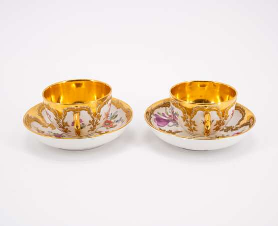 COFFEE SET WITH INTERIOR GILDING FOR TWO PERSONS IN 'Neuzierratdekor' - Foto 17