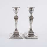 PAIR OF SILVER VICTORIA CANDLESTICKS WITH ANTIQUE DECOR - photo 3