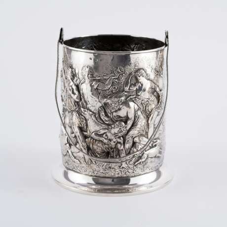 CHAMPAGNE COOLER WITH MYTHOLOGICAL HUNTING MOTIFS - фото 3
