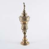 MAGNIFICENT SILVER HISTORISM CUP AND COVER - Foto 4