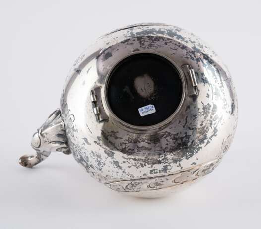 LARGE SILVER KETTLE ON RECHAUD - photo 6