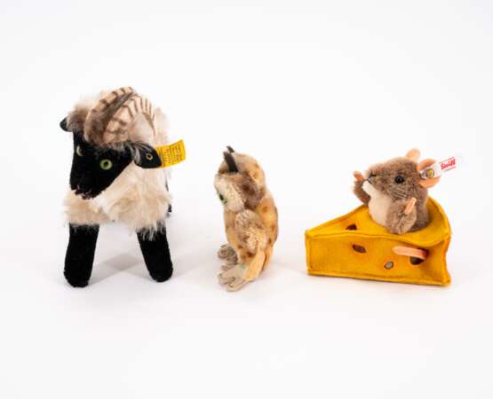 ENSEMBLE OF FOUR STEIFF ANIMALS MADE OF FABRIC, COTTON WOOL AND WOOD - photo 6