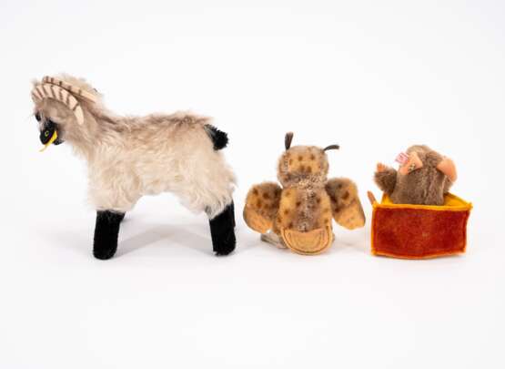 ENSEMBLE OF FOUR STEIFF ANIMALS MADE OF FABRIC, COTTON WOOL AND WOOD - Foto 7