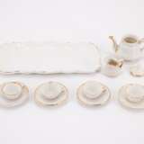 TWO PORCELAIN MINIATURE TEASERVICE WITH TRAYS - Foto 2